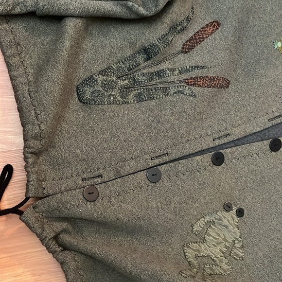 Frog Batik Applique Sweatshirt Cardigan Size L - Picture 2 of 5